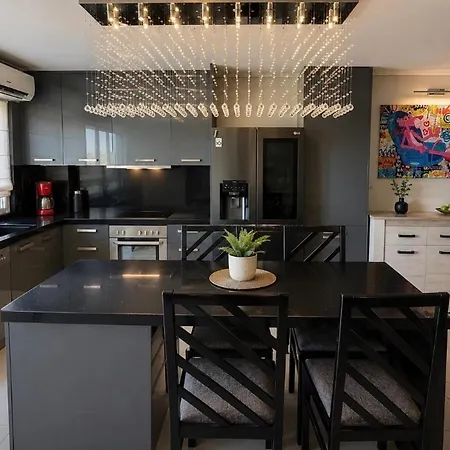 Penthouse With Panoramic View Patras